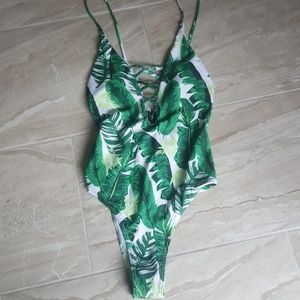 Palm Print Backless Plunge Padded One Piece Bathin